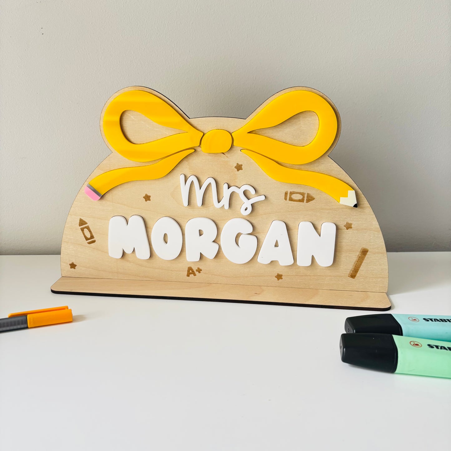 Personalised Teacher Bow Desk Sign