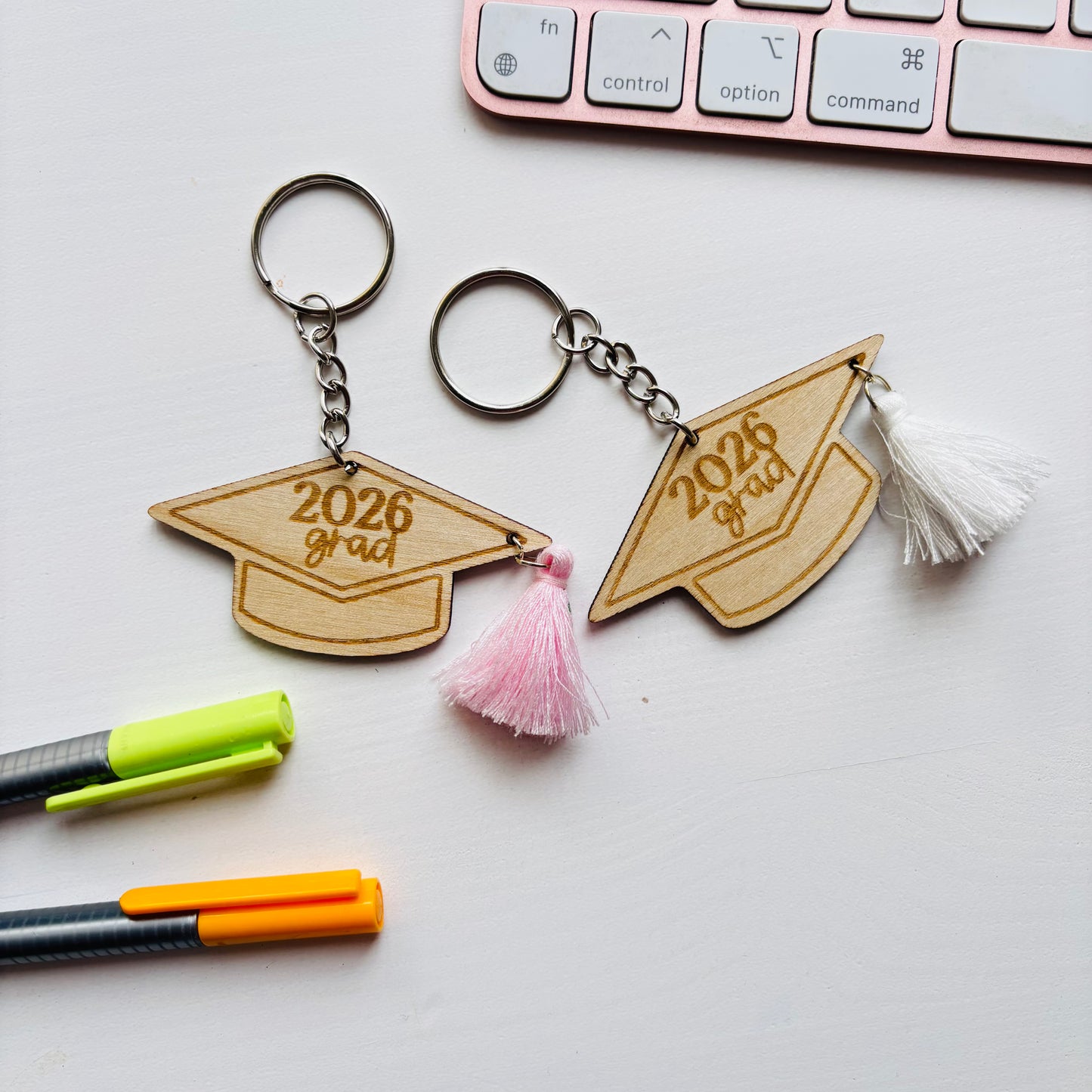 2026 Graduation Hat Keyring