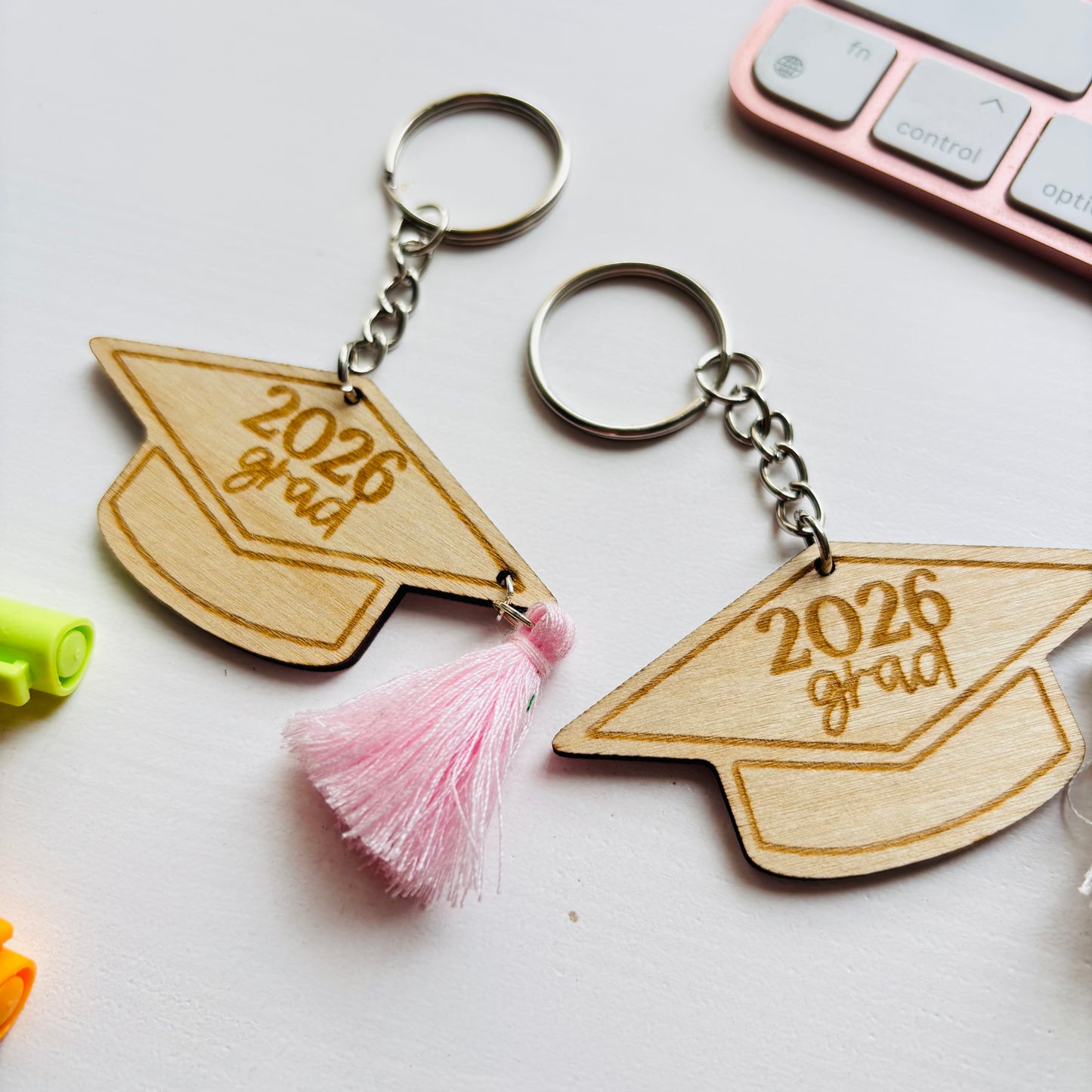 2026 Graduation Hat Keyring